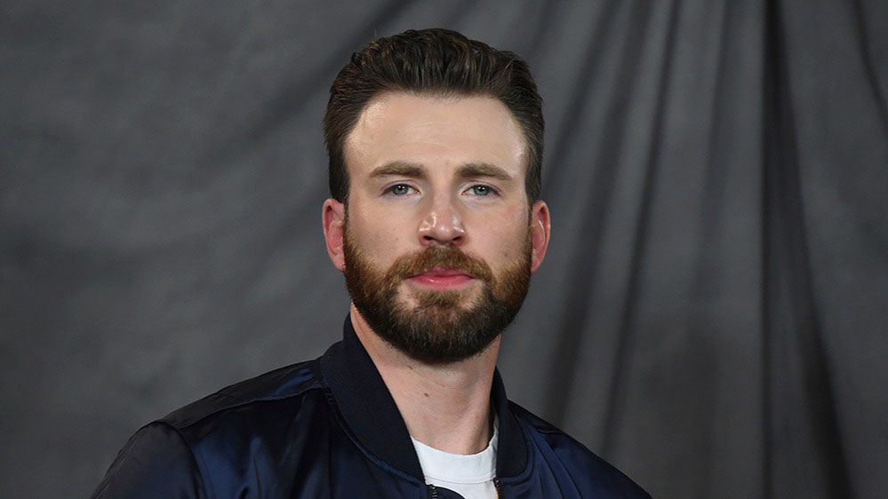 Christopher Robert Evans (born June 13, 1981) is an American actor, best known for his role as Captain America in the Marvel Cinematic Universe (MCU) ...